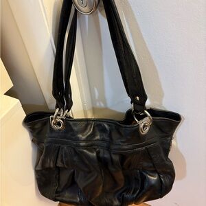 NWOT REALLY Nice Quality Leather Black Handbag.